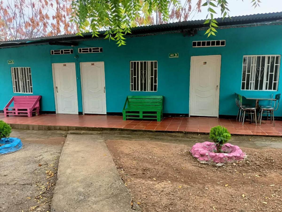 Hostal Sol De Verano Dona Lilia 비야비에하 외부 사진